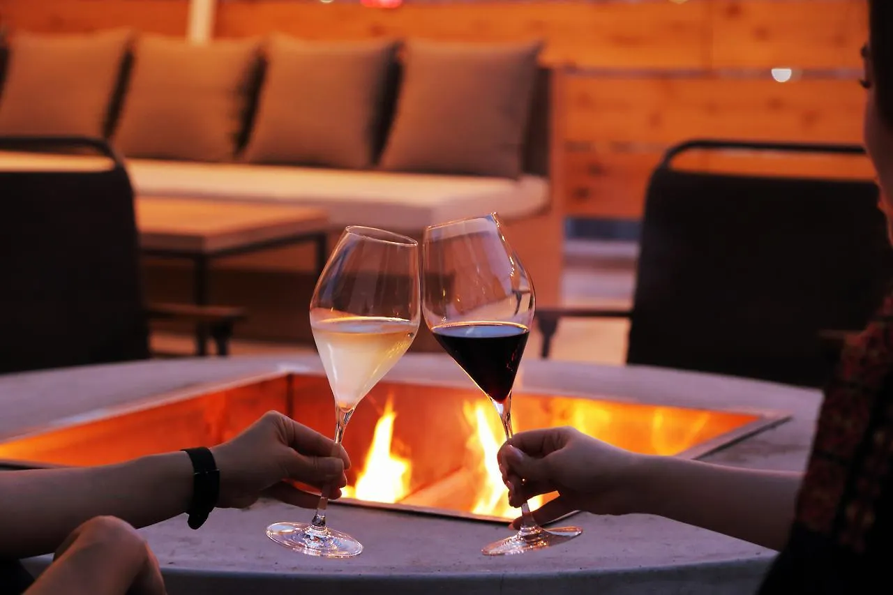 Unwind Hotel & Bar Sapporo 3*,
